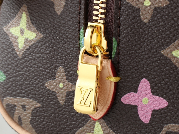 ルイヴィトンバッグ角部分ディテール